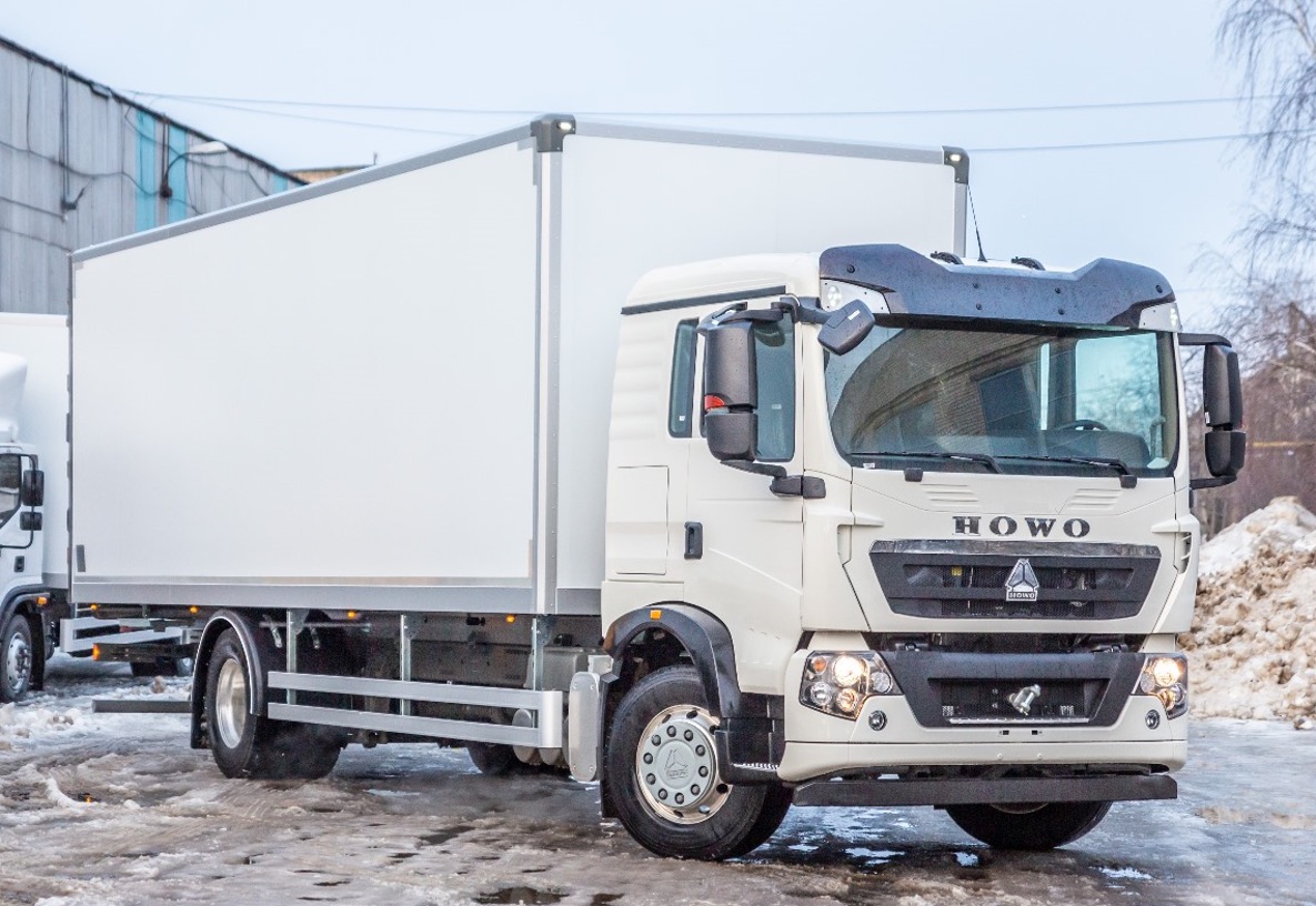 Фургон изотермический HOWO T5G 4х2 (разм. 7500х2600х2700) 18 палет