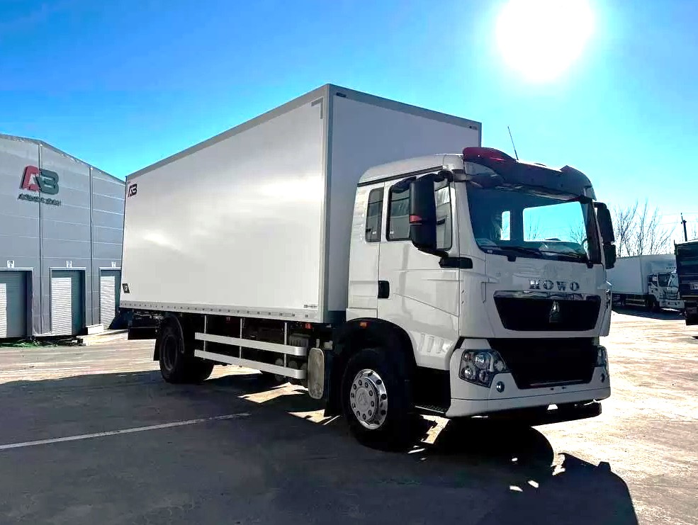Изотермический фургон Альфаван на шасси HOWO T5G 4x2 МКПП 8400