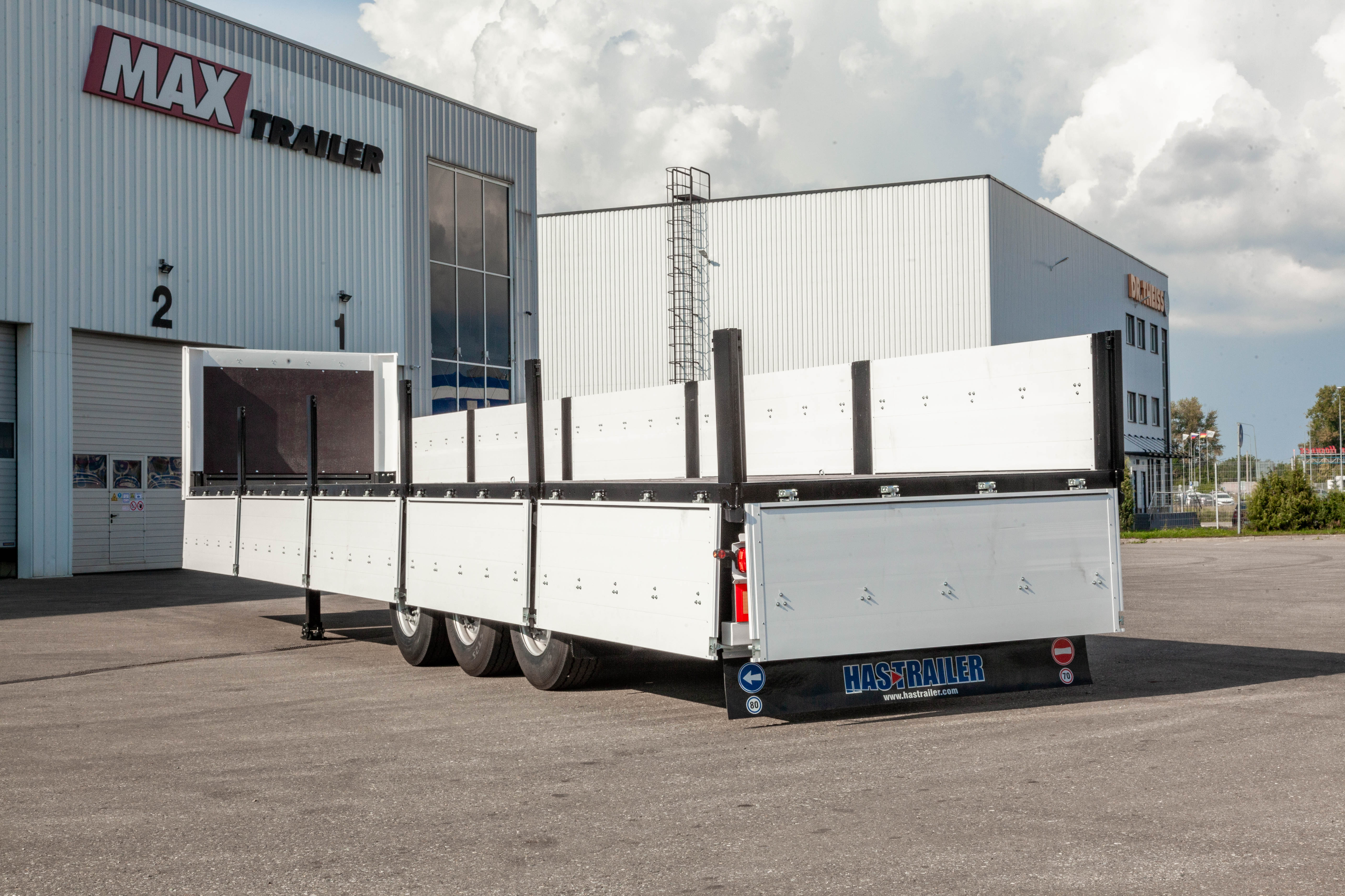 Бортовой полуприцеп Hastrailer Hasplato 13,6м (алюминиевые борта под тягач 4х2) 3 оси